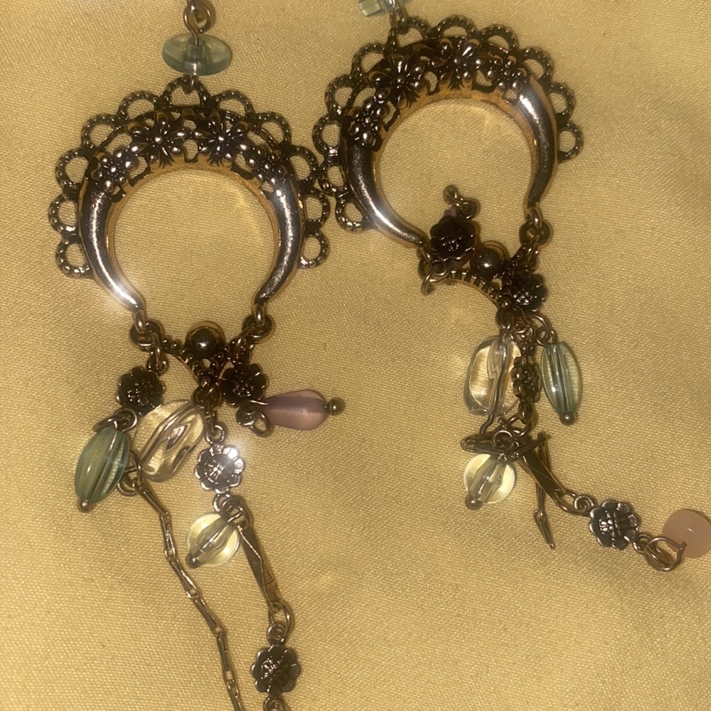 It’s back!!! NWT! FREE PEOPLE MONTY Dangle earrings! Gorgeous!